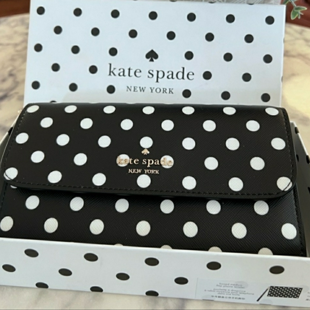 Beautiful KATE SPADE Polka-Dot Large Wallet/Wristlet (NWT)